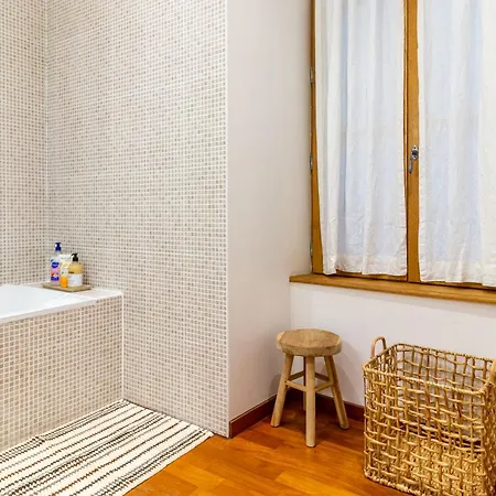 Au Pied De La Cathedrale, Familial, Parking Gratuit Apartment Troyes